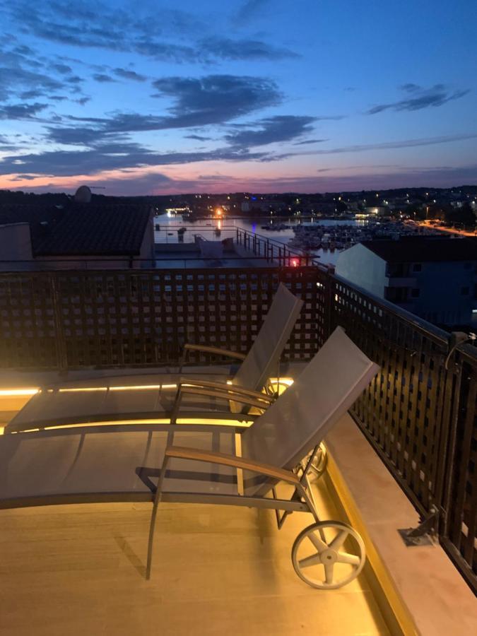 Penthouse Exceptional Sea View Apartment Medulin Exterior photo